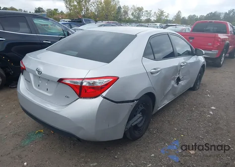 2015 Toyota Corolla Le z USA, uszkodzony, nr VIN 2T1BURHE9FC321390